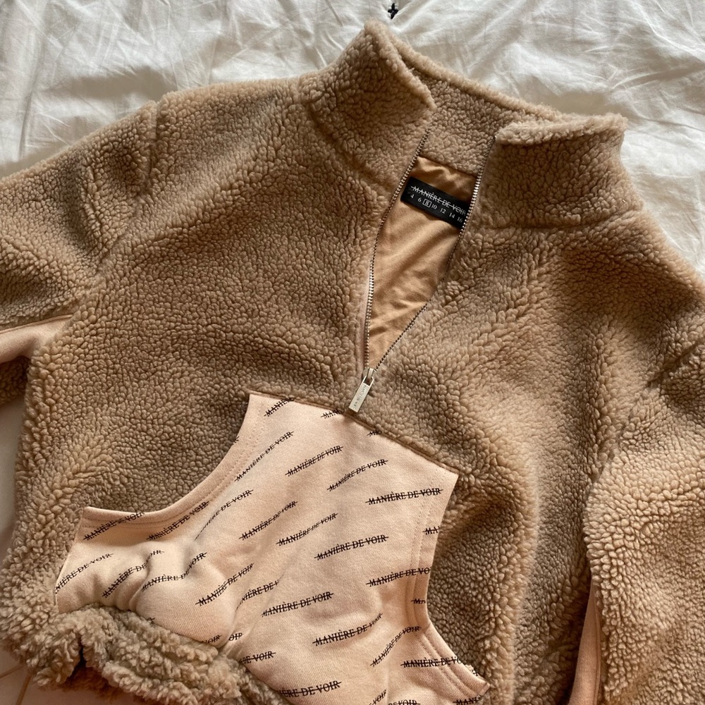 Maniere De Voir Cropped Sherpa Pullover
